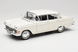 08821-M1 Opel Kapitan P2 White Revell 1/18 - Picture 1 of 8
