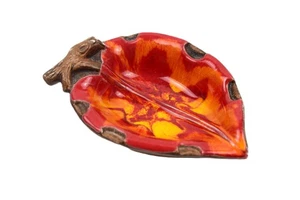 Vintage 1962 Treasure Craft Leaf Dish Trinket Dish Ashtray 4.25" Long Red Orange - Picture 1 of 6