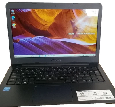 ASUS VivoBook L402N CELERON N3350 4GB Ram,32GB SSD & 320GB HDD 14"HD Laptop-Blue - Image 1 of 4