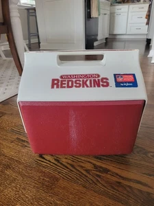 Vintage Igloo Washington Redskins NFL Cooler - See Pictures  - Picture 1 of 8