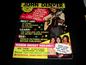 John Denver Original 1975 Magazine With Color Centerfold – Rare – Collectible - Picture 1 of 11
