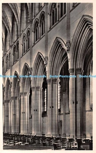 R348908 Downside Abbey Church Across Nave RP - Bild 1 von 4