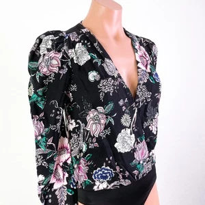 Body AFRM Surplice manica lunga Wild Bouquet floreale perizoma nero taglia XS NUOVO - Foto 1 di 12