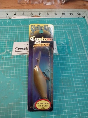 Nos Strike King Custom Shop Wood Lure Htf Crankbait - Image 1 of 4