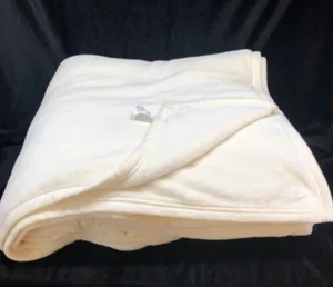 Westpoint Stevens Micro Fleece Decke Queen Full 88 x 85 Plüsch Creme Off White - Bild 1 von 4