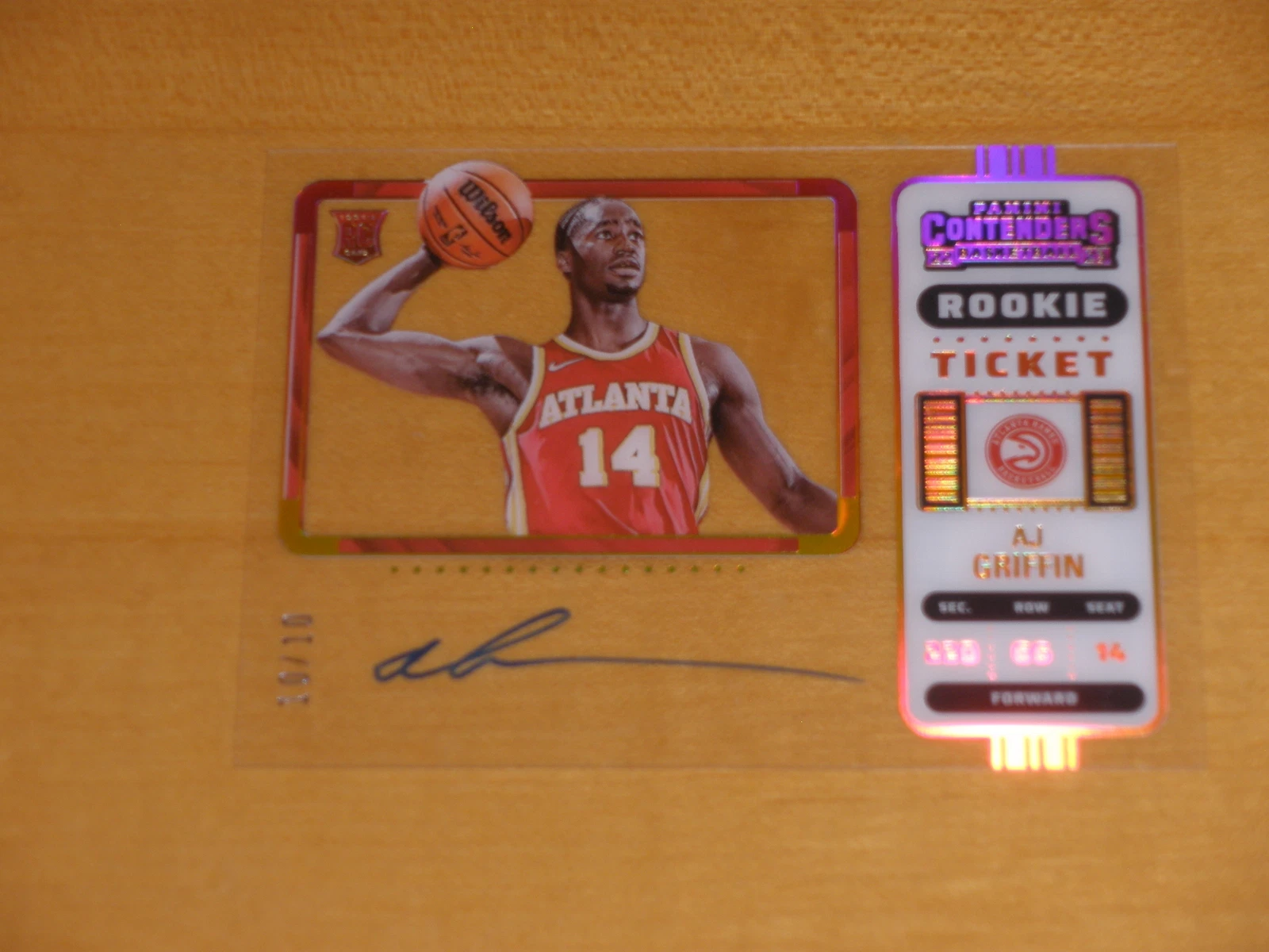2022-23 Panini Contenders Variation Clear Ticket Auto #129 AJ Griffin 10/10 RC