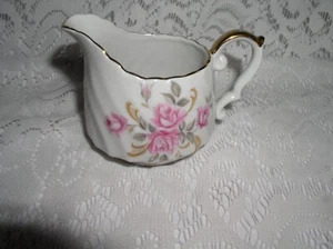 Mini brocca vintage Lefton Creamer 3171 rosa rose bordo oro EX - Foto 1 di 3