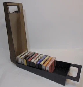 Cassette Tape Storage Box Case Holder Plastic Gray Holds 15 Tapes Included 11 - Imagen 1 de 10