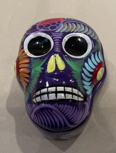 Caja de baratijas de barro mexicano flor calavera púrpura día de los muertos colorida - Imagen 1 de 9