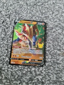Zamazenta V - Celebrations 25th 018/025 - Half-Art Rare Pokemon Card - Picture 1 of 2