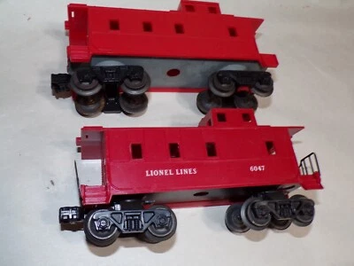 2 Lionel vintage Caboose cars, 6047 6167 super condition original NICE - Image 1 of 4
