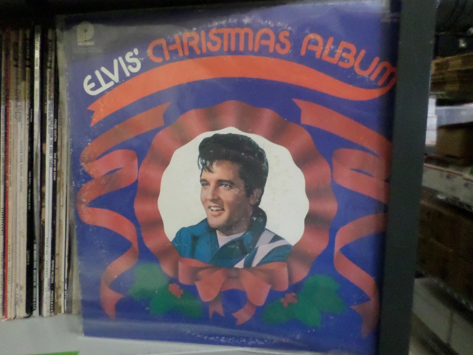 (E) ELVIS' CHRISTMAS ALBUM - CAS 2428, Mono HOLIDAY  VG+ Vinyl  - Image 1 of 1