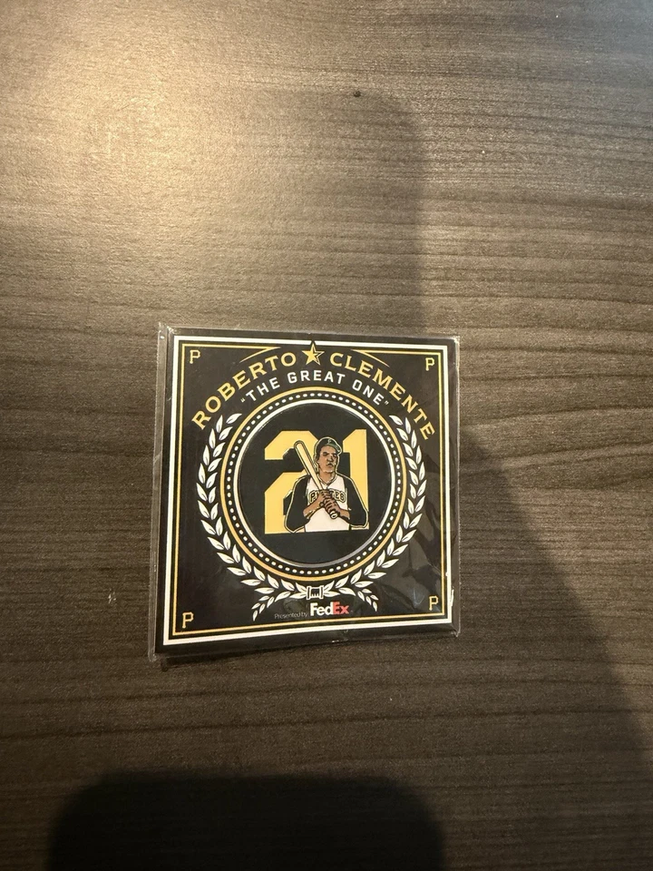 Roberto Clemente Pirates Stadium Giveaway SGA Commerative Pin 9/15/25 - Image 1 of 1