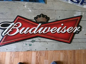 Budweiser 2006 Fliege Metall Blechschild 32" x 14" Männerhöhle/Bar/Spielzimmer Garage - Bild 1 von 4