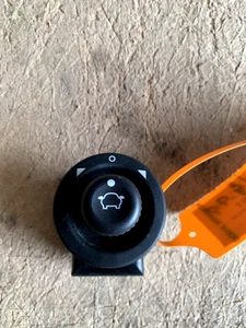 FORD ECOSPORT MK1 WING MIRROR SWITCH 1.0L PETROL MANUAL (2014-2017) CN1517B676 - Picture 1 of 10