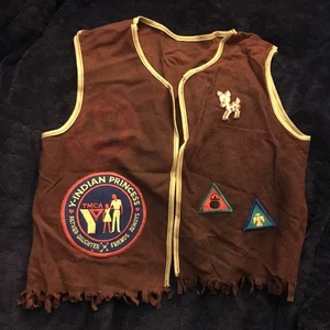 Y-Indian Princess Weste, CVJM, Filz, 2-farbig, mit Patches, 70er Jahre - Bild 1 von 5