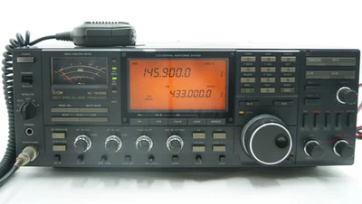 ICOM IC-970D VHF/UHF Multi-Band All-Mode Transceiver 40W/45W Working - image 1 of 4