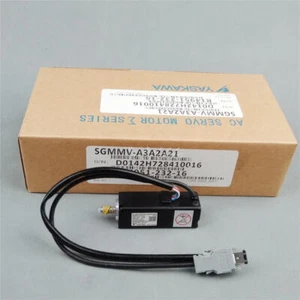 Servomotor Yaskawa 1 pieza SGMMV-A3E2A21 NUEVO - Imagen 1 de 1