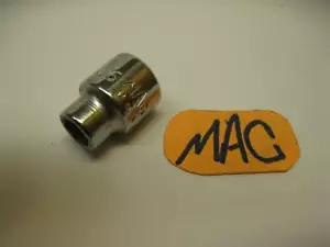 MAC tools 3/8" drive 5/16in. SAE 6 point Socket X106 USA Nice! - Picture 1 of 9