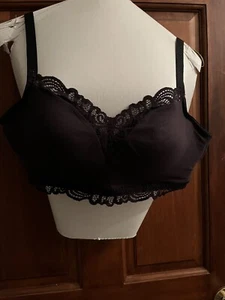 Bali Wireless Bra Size M/M Black New w/o tag convertible straps - Picture 1 of 7