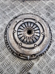 VW POLO MATCH FLYWHEEL CLUTCH KIT 163082001907 FLY WHEEL VOLKSWAGEN 2016 - Picture 1 of 13
