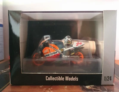 1:24 scale Onyx, XMO49, Honda NSR V2  "Team HRC Repsol", T. Aoki  #24  1997 - Image 1 of 2