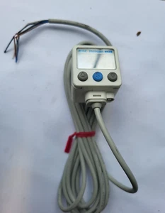SMC ZSE40A-01-T PRESSURE SWITCH (IN32S2) - Imagen 1 de 4