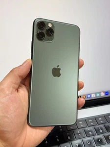 Apple iPhone 11 Pro Max sbloccato in fabbrica verde notte 64 GB #22494 - Foto 1 di 15
