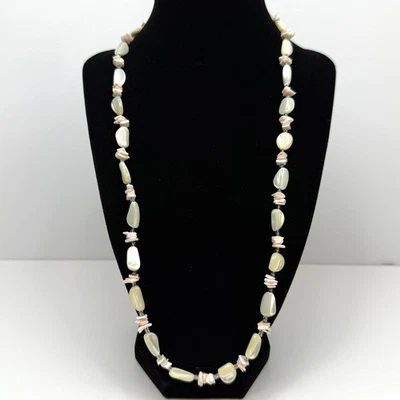 Mother of Pearl Bead Necklace Peach Chip Shell Accent Statement Jewelry 11.5 in - Image 1 of 4