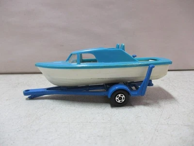 Matchbox Superfast Boat and Trailer No. 9 - Image 1 of 4