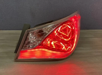 ♦️2011-2014 Hyundai Sonata Hybrid Right Passenger Side Tail Light OEM ✅Tested! - Image 1 of 4