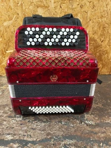 MRAJ 62 Keys Accordion 60 Bass Button Accordion & Carry Backpack - FREEPOST - Picture 1 of 8