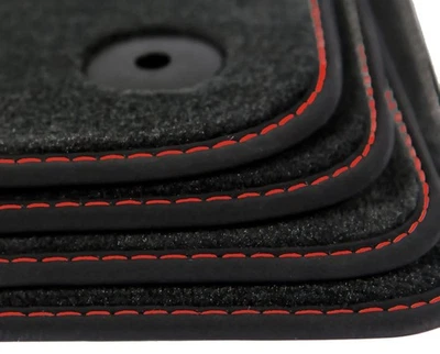 Велюровые напольные коврики для Audi A4 и S4 2009–2016 гг. — B8 — красная строчка - Изображение 1 из 4