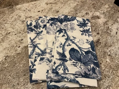 Pottery Barn Garden Floral Linen Dinner Napkins Blue White NWOT - Image 1 of 2