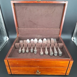 Oneida Community Reliance Silver Plate Silverware Mixed Lot of 77 Pieces - Picture 1 of 24