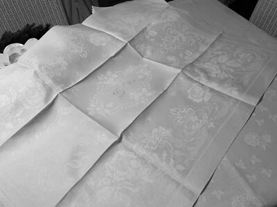 Linge Ancien 1 Nappe Sur Nappe De Mariage Brodé Damassé De Soie Monogramme L A - Photo 1/4