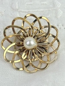 Vtg Flower Symmetrical Swirl Brooch Pin 12K Gold Filled Faux?Pearl Signed H.G. - Picture 1 of 8