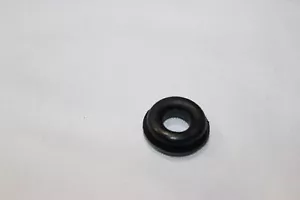 Door Grommet for BMW 1500 1502 2.5CS - Picture 1 of 2