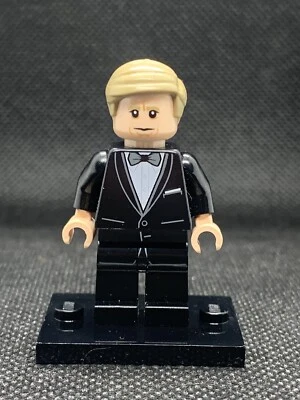 NEW LEGO JAMES BOND 007 Minifigure (sc102) 76911 Speed Champions - Image 1 of 2