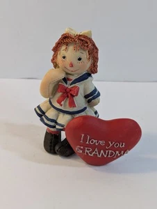 Raggedy Ann With Heart "I Love Grandma" Figur Sammlerstück handbemalt Resin - Bild 1 von 6