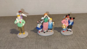 "DISNEY PARKS FAMILY" Dipartimento 56 Collezione Heritage Village Nuovo Scatola Aperta - Foto 1 di 16