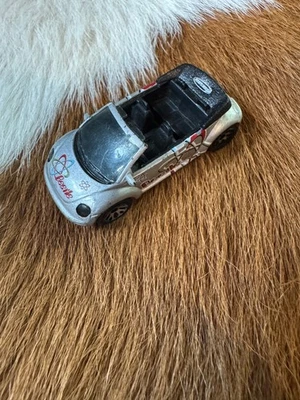 Matchbox Mattel 1999 CONCEPT 1 BEETLE CONVERTIBLE #3570 EA Silver/Black — 第 1/4 张图片