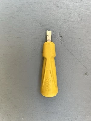 Klein Tools Punch Down Tool 110v - Image 1 of 3