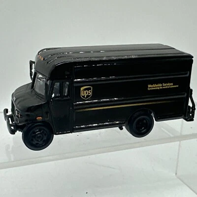 Norscot HO 1:87 Scale UPS P80 Delivery Truck Diecast Model #58008 - Image 1 of 4