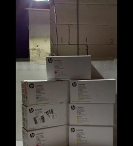 VERSIEGELTE ORIGINAL HP 654A TONERKARTUSCHE CYM FÜR LASERJET ENTERPRISE M651 * STCK - Bild 1 von 4