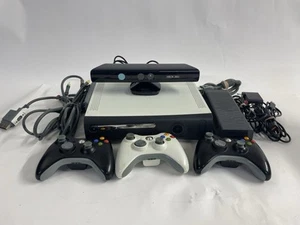 Microsoft Xbox 360 HDD 60GB White Console with Cables Controller Connect - Picture 1 of 7
