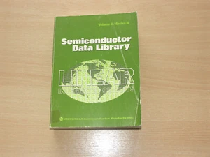 Motorola - Semiconductor Data Library - Linear Int. Circuits Volume 6 / Series B - Picture 1 of 15