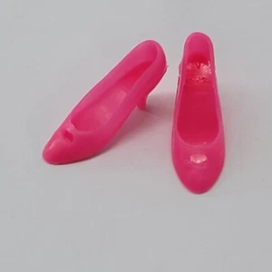 Vtg FRANCIE Barbie Doll ~ Hot PINK Cut Out SHOES Heels Japan *damage - Bild 1 von 7