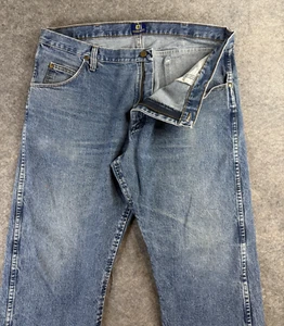 VTG Wrangler Jeans Men's 40x30 Blue Denim Lightwashed Regular Fit Pants - Picture 1 of 7