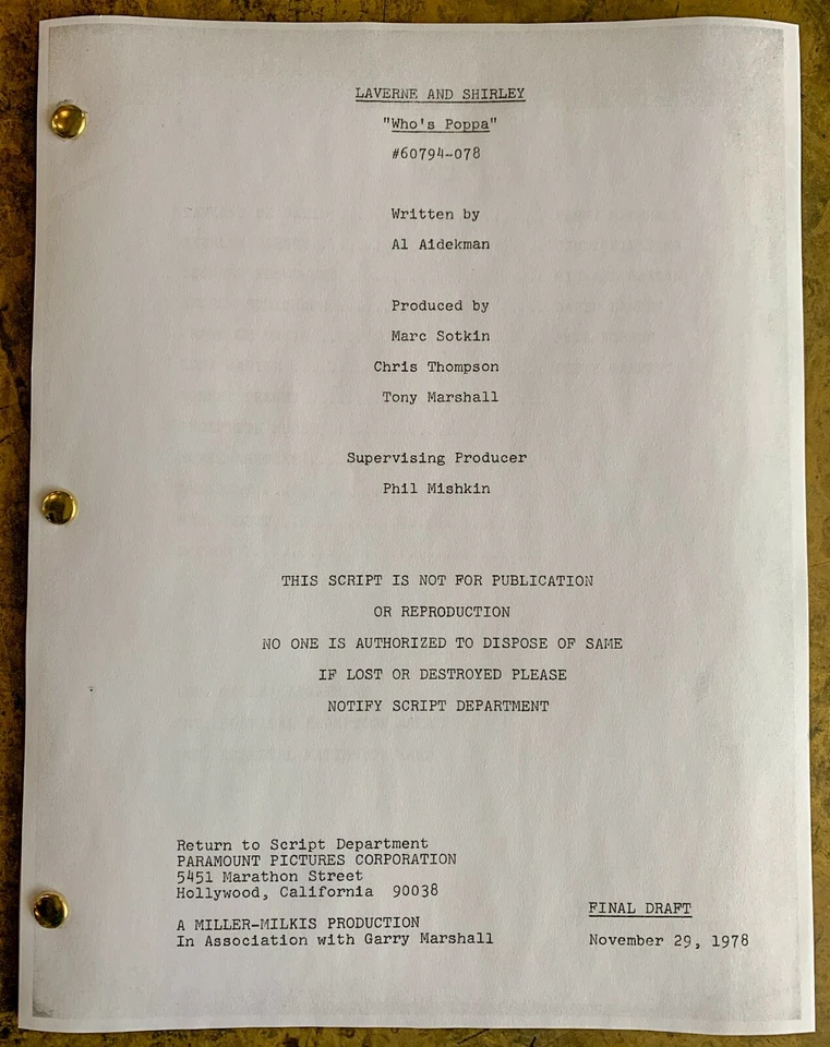 1978 LAVERNE & SHIRLEY SCRIPT "WHO'S POPPA" FINAL DRAFT TV VINTAGE REPRODUCTION - Image 1 of 4
